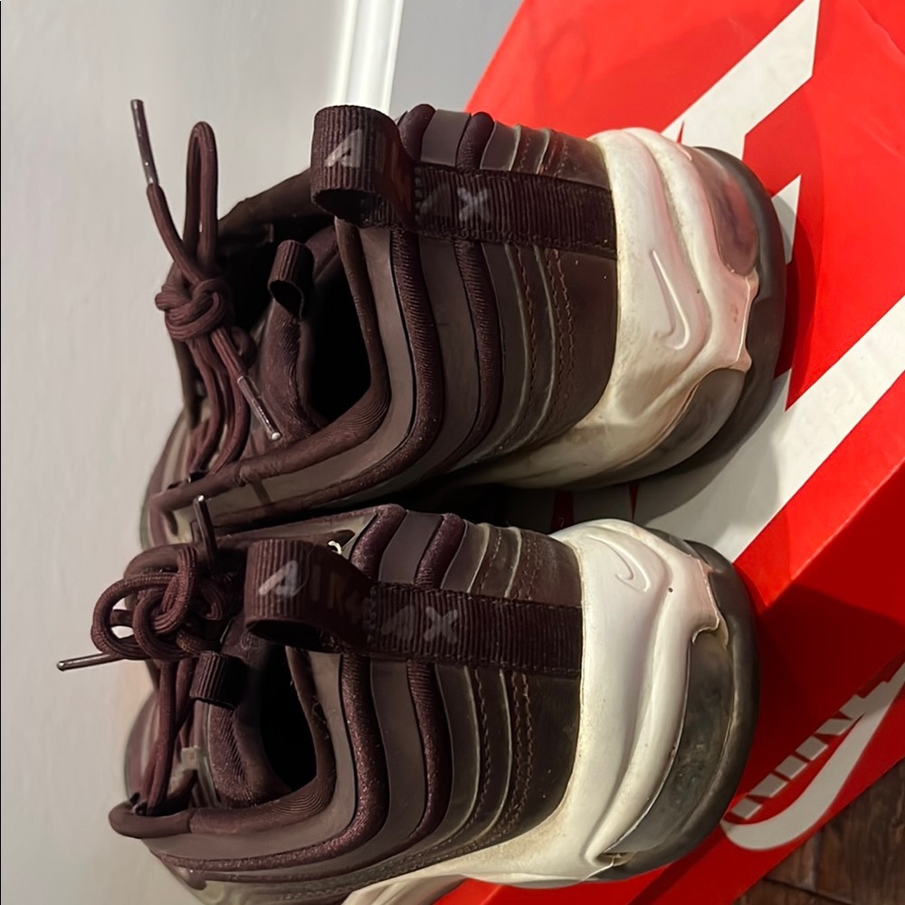 Nike women's Dark Brown Sneakers - Picture 3 of 4